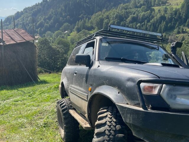 Черный Ниссан Патрол, объемом двигателя 3 л и пробегом 300 тыс. км за 6800 $, фото 9 на Automoto.ua