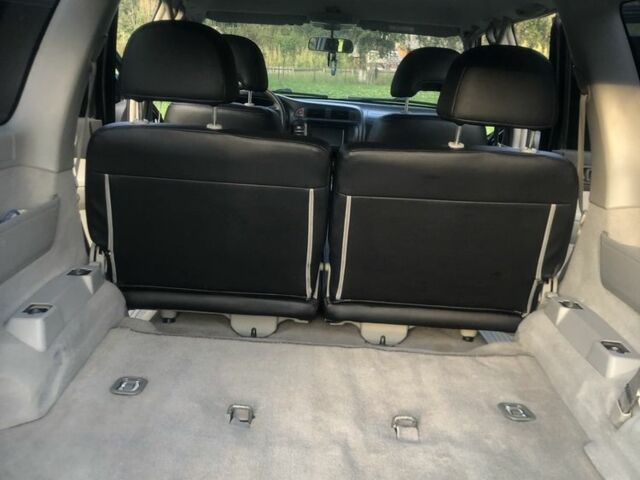 Черный Ниссан Патрол, объемом двигателя 3 л и пробегом 130 тыс. км за 17700 $, фото 9 на Automoto.ua