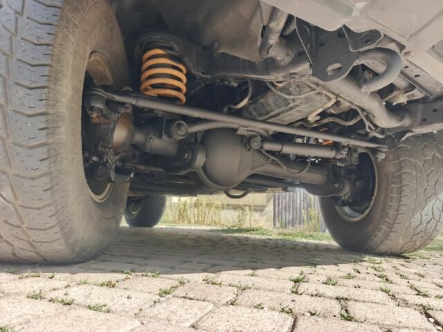 Чорний Ніссан Патрол, об'ємом двигуна 3 л та пробігом 3 тис. км за 19000 $, фото 6 на Automoto.ua