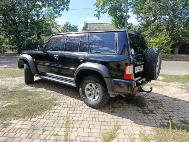 Чорний Ніссан Патрол, об'ємом двигуна 3 л та пробігом 3 тис. км за 19000 $, фото 2 на Automoto.ua