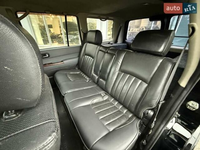 Черный Ниссан Патрол, объемом двигателя 3 л и пробегом 359 тыс. км за 18999 $, фото 17 на Automoto.ua