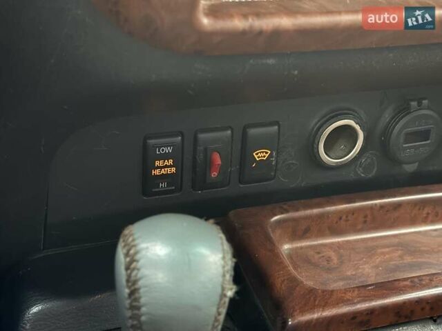 Черный Ниссан Патрол, объемом двигателя 3 л и пробегом 359 тыс. км за 18999 $, фото 21 на Automoto.ua