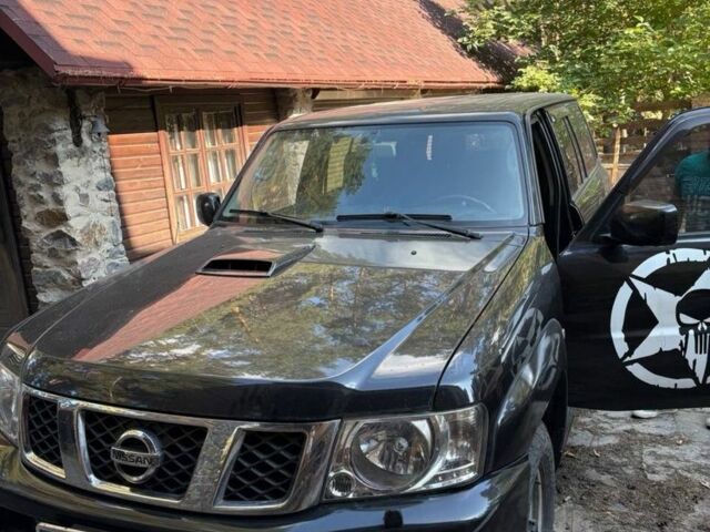 Черный Ниссан Патрол, объемом двигателя 3 л и пробегом 208 тыс. км за 20500 $, фото 1 на Automoto.ua