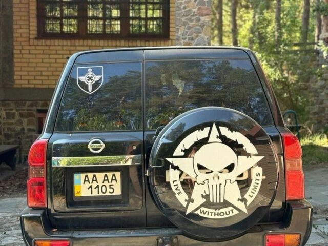 Черный Ниссан Патрол, объемом двигателя 3 л и пробегом 208 тыс. км за 20500 $, фото 3 на Automoto.ua