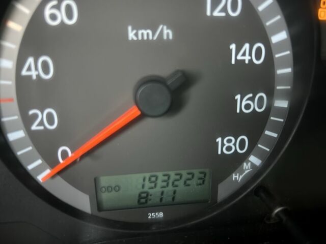 Черный Ниссан Патрол, объемом двигателя 3 л и пробегом 193 тыс. км за 10000 $, фото 7 на Automoto.ua