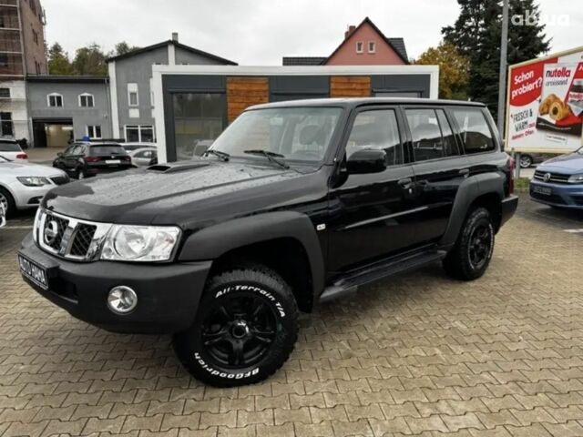 Черный Ниссан Патрол, объемом двигателя 0 л и пробегом 225 тыс. км за 4000 $, фото 2 на Automoto.ua