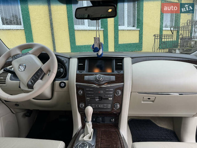 Черный Ниссан Патрол, объемом двигателя 5.55 л и пробегом 226 тыс. км за 24999 $, фото 24 на Automoto.ua