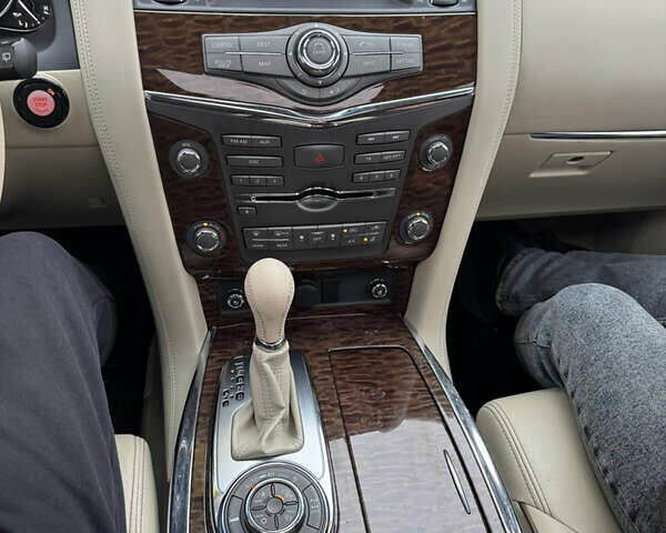 Черный Ниссан Патрол, объемом двигателя 5.55 л и пробегом 226 тыс. км за 24999 $, фото 41 на Automoto.ua