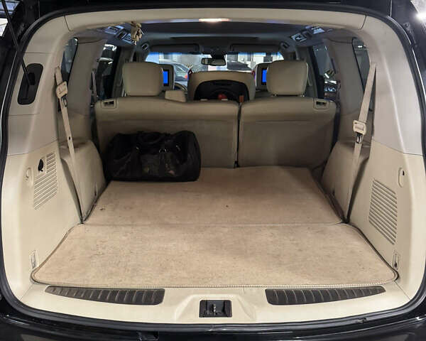 Черный Ниссан Патрол, объемом двигателя 5.6 л и пробегом 260 тыс. км за 18500 $, фото 7 на Automoto.ua