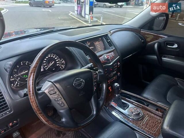 Черный Ниссан Патрол, объемом двигателя 5.55 л и пробегом 177 тыс. км за 25000 $, фото 14 на Automoto.ua