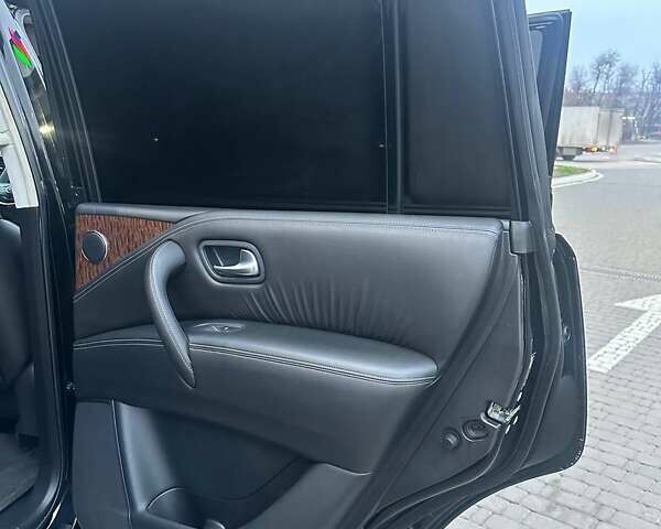 Черный Ниссан Патрол, объемом двигателя 5.55 л и пробегом 177 тыс. км за 25000 $, фото 24 на Automoto.ua