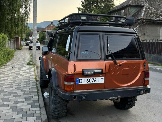 Коричневый Ниссан Патрол, объемом двигателя 2.8 л и пробегом 280 тыс. км за 10950 $, фото 2 на Automoto.ua