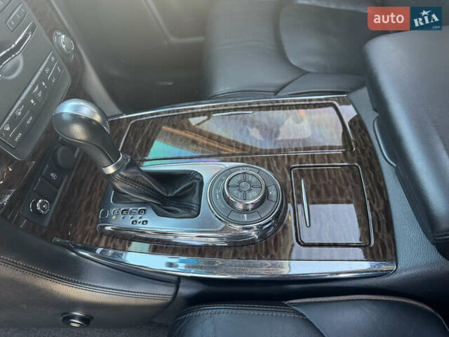 Коричневий Ніссан Патрол, об'ємом двигуна 5.6 л та пробігом 180 тис. км за 17000 $, фото 13 на Automoto.ua