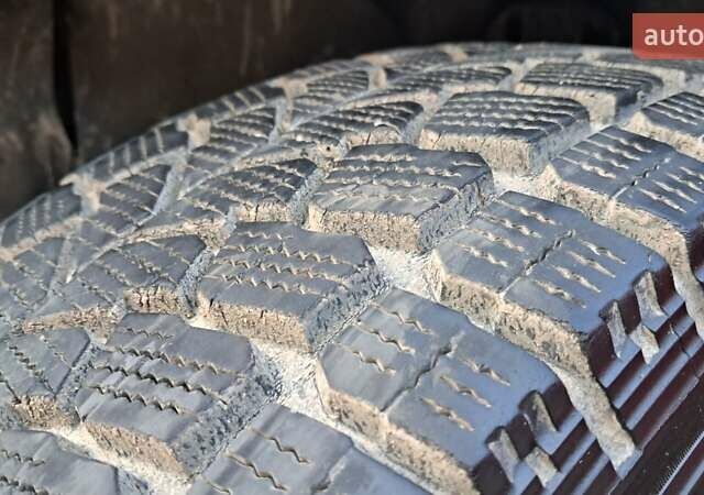 Красный Ниссан Патрол, объемом двигателя 2.8 л и пробегом 413 тыс. км за 12890 $, фото 19 на Automoto.ua