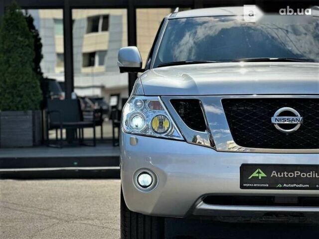 Ниссан Патрол, объемом двигателя 5.6 л и пробегом 155 тыс. км за 23999 $, фото 5 на Automoto.ua