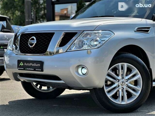 Ниссан Патрол, объемом двигателя 5.6 л и пробегом 155 тыс. км за 23999 $, фото 2 на Automoto.ua