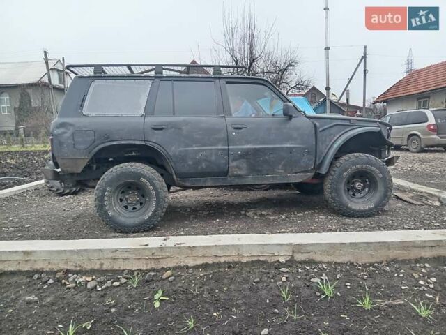 Ниссан Патрол, объемом двигателя 0 л и пробегом 250 тыс. км за 7500 $, фото 2 на Automoto.ua