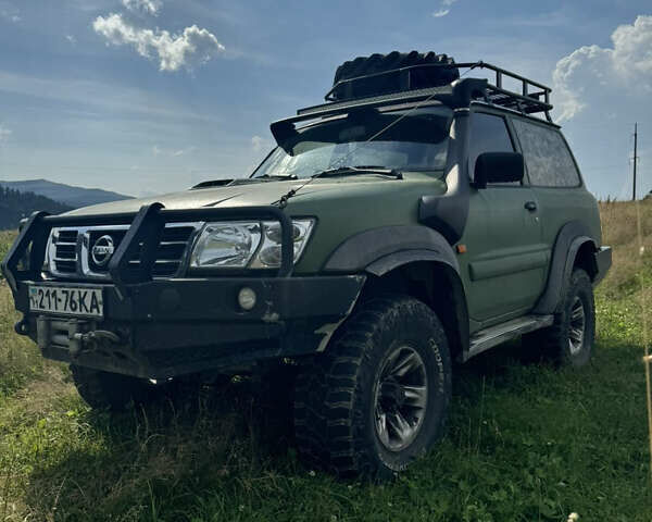 Ниссан Патрол, объемом двигателя 3 л и пробегом 260 тыс. км за 11900 $, фото 3 на Automoto.ua