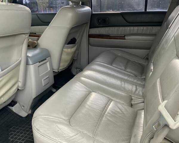 Ниссан Патрол, объемом двигателя 3 л и пробегом 260 тыс. км за 21000 $, фото 11 на Automoto.ua