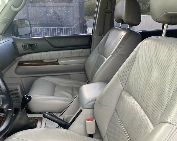 Ниссан Патрол, объемом двигателя 3 л и пробегом 260 тыс. км за 21000 $, фото 15 на Automoto.ua