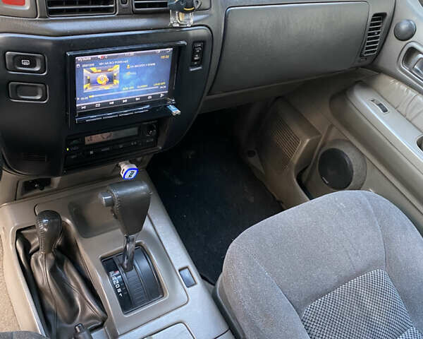 Ниссан Патрол, объемом двигателя 4.5 л и пробегом 285 тыс. км за 6650 $, фото 10 на Automoto.ua