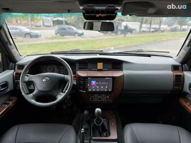 Ниссан Патрол, объемом двигателя 3 л и пробегом 359 тыс. км за 17999 $, фото 8 на Automoto.ua