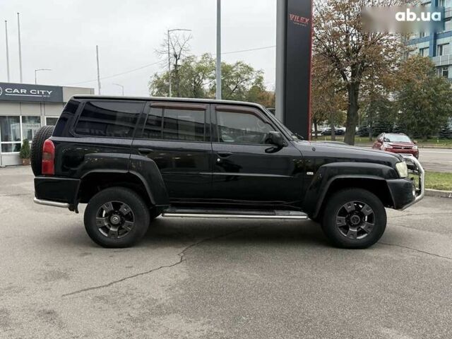 Ниссан Патрол, объемом двигателя 3 л и пробегом 359 тыс. км за 17999 $, фото 7 на Automoto.ua