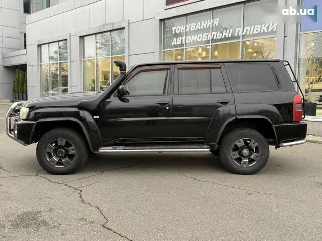 Ниссан Патрол, объемом двигателя 3 л и пробегом 359 тыс. км за 17999 $, фото 3 на Automoto.ua