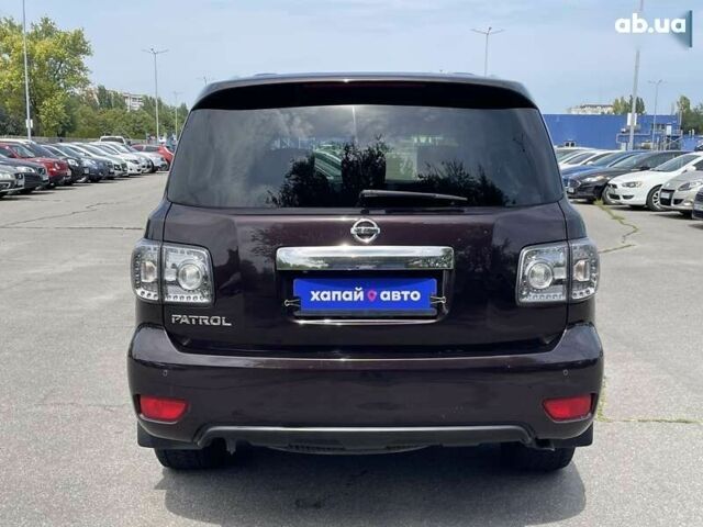 Ниссан Патрол, объемом двигателя 5.6 л и пробегом 233 тыс. км за 17500 $, фото 7 на Automoto.ua