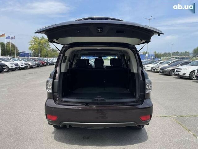 Ниссан Патрол, объемом двигателя 5.6 л и пробегом 233 тыс. км за 17500 $, фото 13 на Automoto.ua