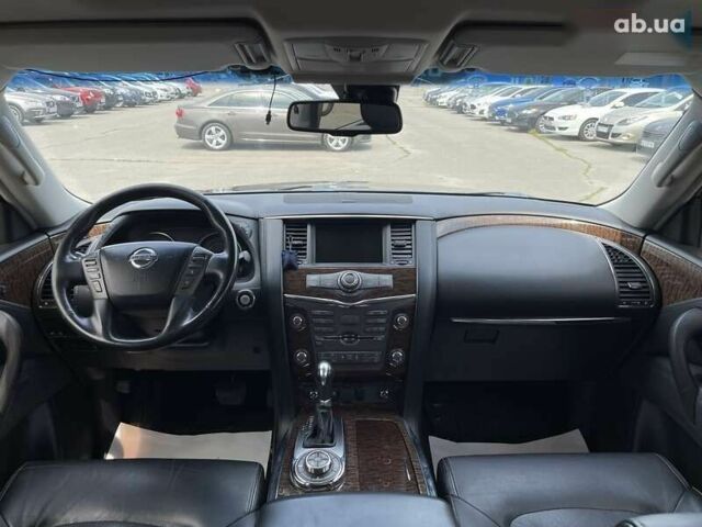 Ниссан Патрол, объемом двигателя 5.6 л и пробегом 233 тыс. км за 17500 $, фото 17 на Automoto.ua