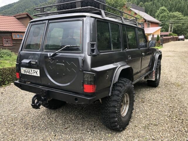 Сірий Ніссан Патрол, об'ємом двигуна 2.8 л та пробігом 240 тис. км за 10800 $, фото 6 на Automoto.ua