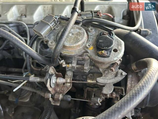 Серый Ниссан Патрол, объемом двигателя 2.8 л и пробегом 234 тыс. км за 9300 $, фото 33 на Automoto.ua