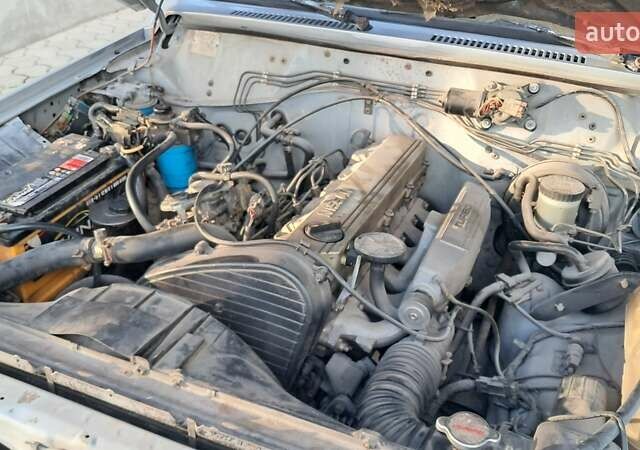 Серый Ниссан Патрол, объемом двигателя 2.8 л и пробегом 300 тыс. км за 9997 $, фото 42 на Automoto.ua