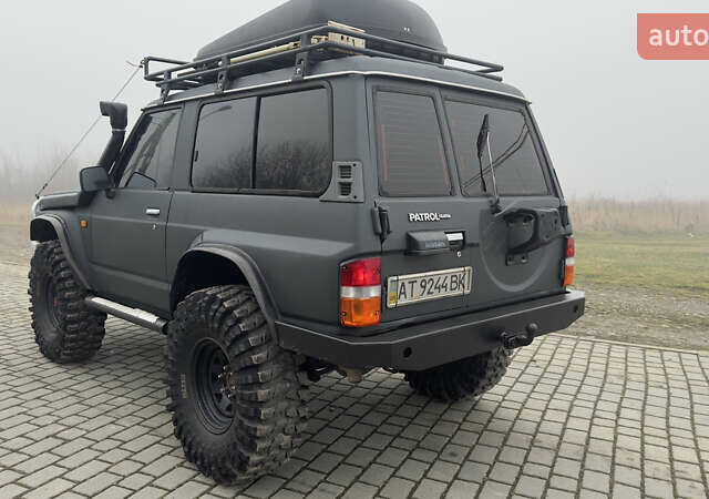 Серый Ниссан Патрол, объемом двигателя 2.8 л и пробегом 270 тыс. км за 16500 $, фото 14 на Automoto.ua