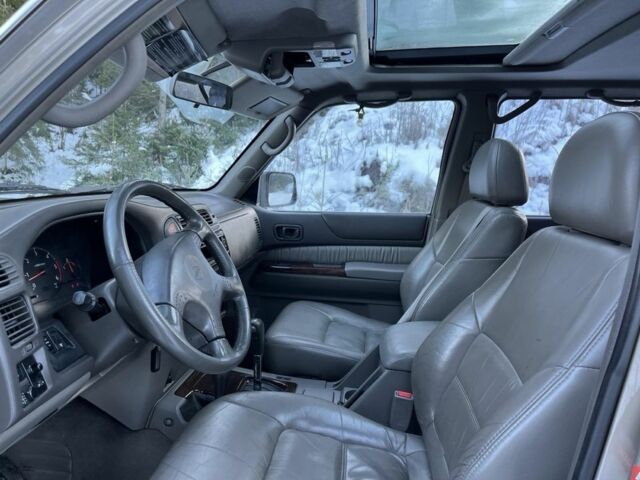 Серый Ниссан Патрол, объемом двигателя 3 л и пробегом 170 тыс. км за 8999 $, фото 4 на Automoto.ua