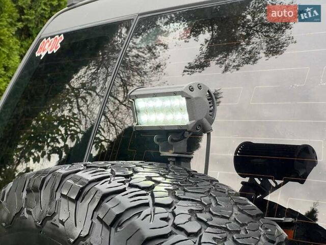 Серый Ниссан Патрол, объемом двигателя 3 л и пробегом 446 тыс. км за 15900 $, фото 4 на Automoto.ua