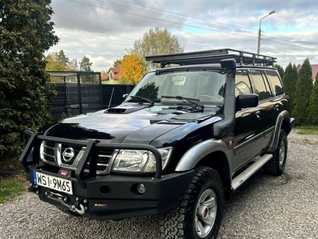 Серый Ниссан Патрол, объемом двигателя 0 л и пробегом 320 тыс. км за 2950 $, фото 3 на Automoto.ua