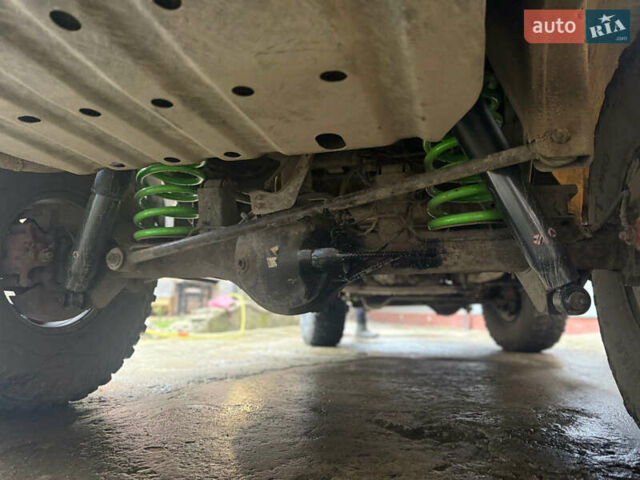 Сірий Ніссан Патрол, об'ємом двигуна 2.95 л та пробігом 283 тис. км за 30000 $, фото 13 на Automoto.ua