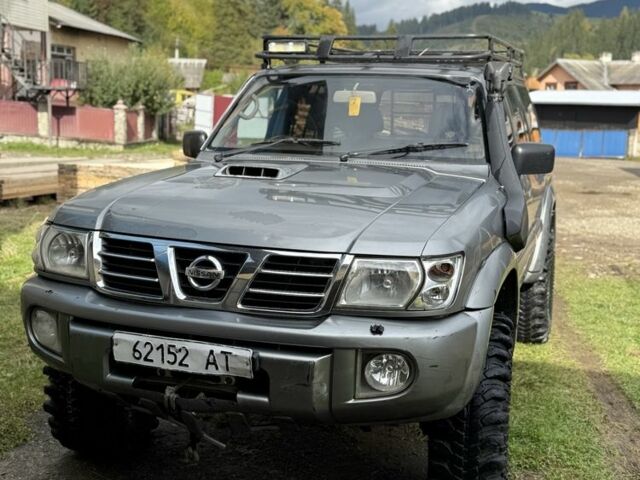 Серый Ниссан Патрол, объемом двигателя 3 л и пробегом 200 тыс. км за 9340 $, фото 15 на Automoto.ua
