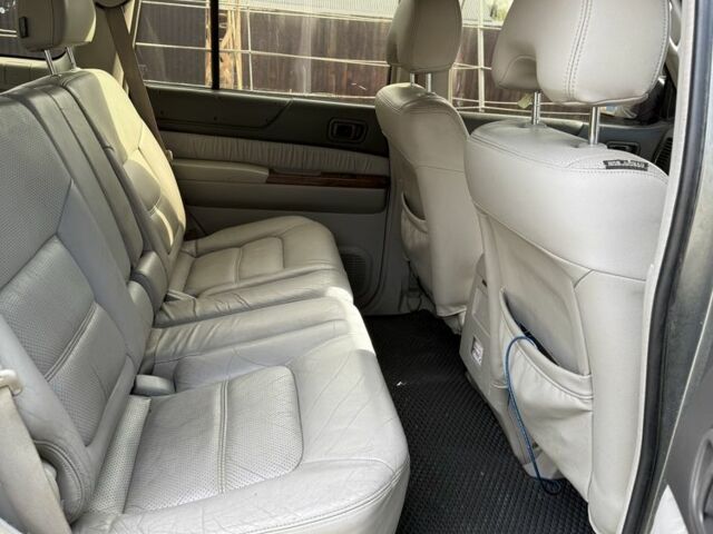 Серый Ниссан Патрол, объемом двигателя 3 л и пробегом 200 тыс. км за 9340 $, фото 4 на Automoto.ua