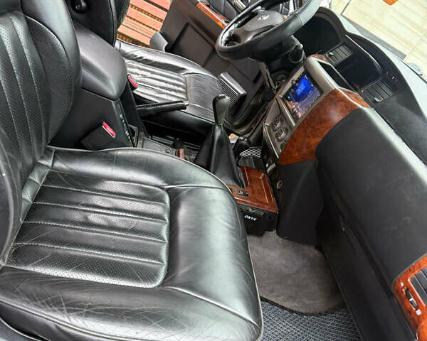 Сірий Ніссан Патрол, об'ємом двигуна 2.95 л та пробігом 283 тис. км за 30000 $, фото 10 на Automoto.ua