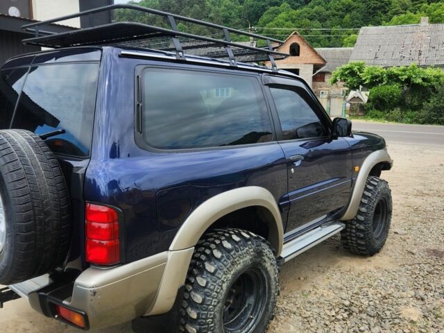 Синий Ниссан Патрол, объемом двигателя 3 л и пробегом 221 тыс. км за 18500 $, фото 2 на Automoto.ua