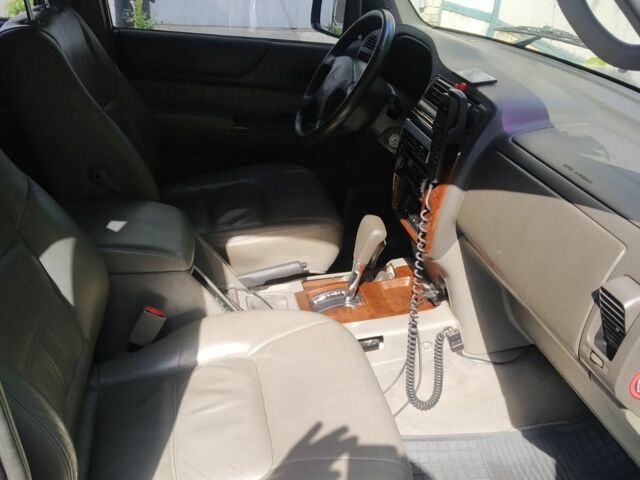 Синий Ниссан Патрол, объемом двигателя 0 л и пробегом 169 тыс. км за 13000 $, фото 5 на Automoto.ua