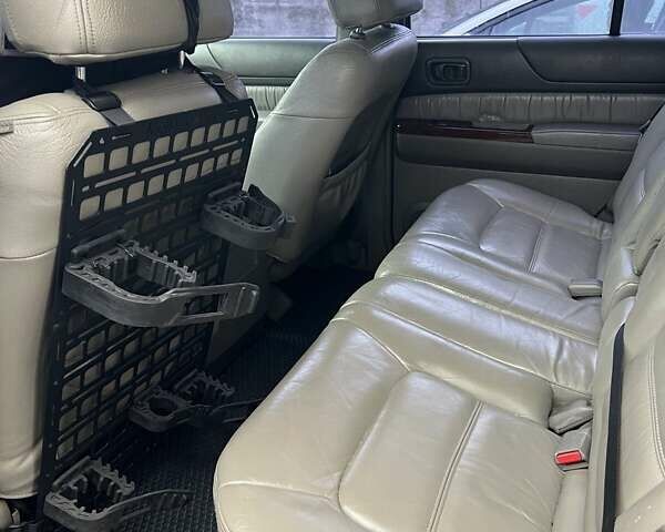 Синий Ниссан Патрол, объемом двигателя 3 л и пробегом 390 тыс. км за 12500 $, фото 16 на Automoto.ua