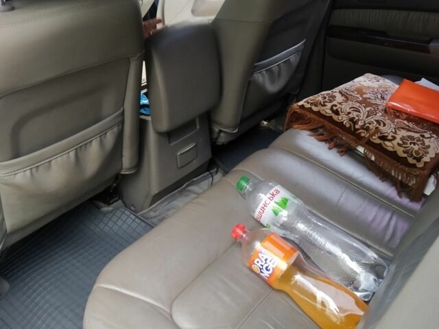 Синий Ниссан Патрол, объемом двигателя 0 л и пробегом 169 тыс. км за 13000 $, фото 4 на Automoto.ua