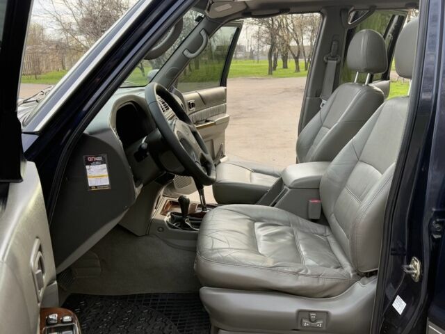 Синий Ниссан Патрол, объемом двигателя 3 л и пробегом 312 тыс. км за 10350 $, фото 10 на Automoto.ua