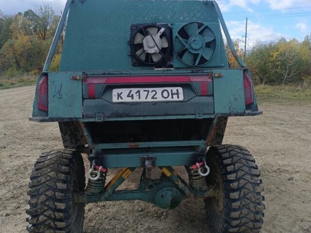 Зелений Ніссан Патрол, об'ємом двигуна 3.3 л та пробігом 250 тис. км за 4750 $, фото 3 на Automoto.ua