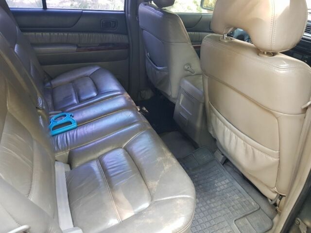 Зеленый Ниссан Патрол, объемом двигателя 0 л и пробегом 350 тыс. км за 12000 $, фото 3 на Automoto.ua