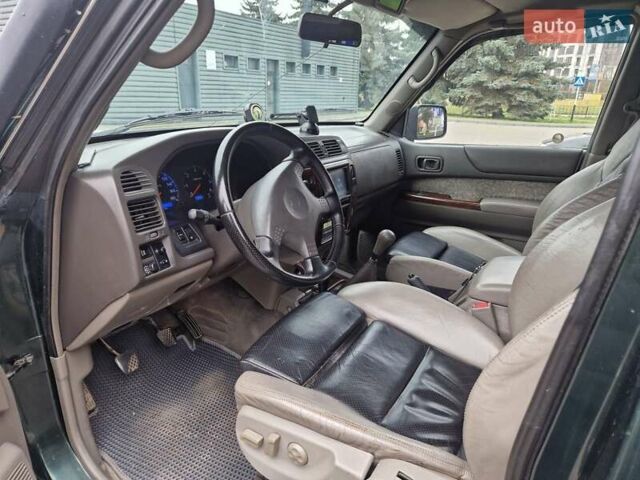 Зелений Ніссан Патрол, об'ємом двигуна 2.8 л та пробігом 198 тис. км за 19999 $, фото 20 на Automoto.ua